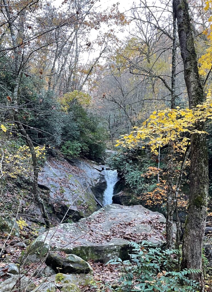 A small waterfall near the second aid station.